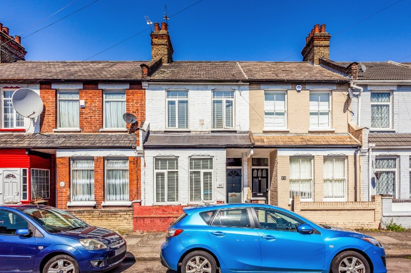 Rosebery Avenue, London, N17