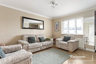 Brent Place, Barnet, EN5