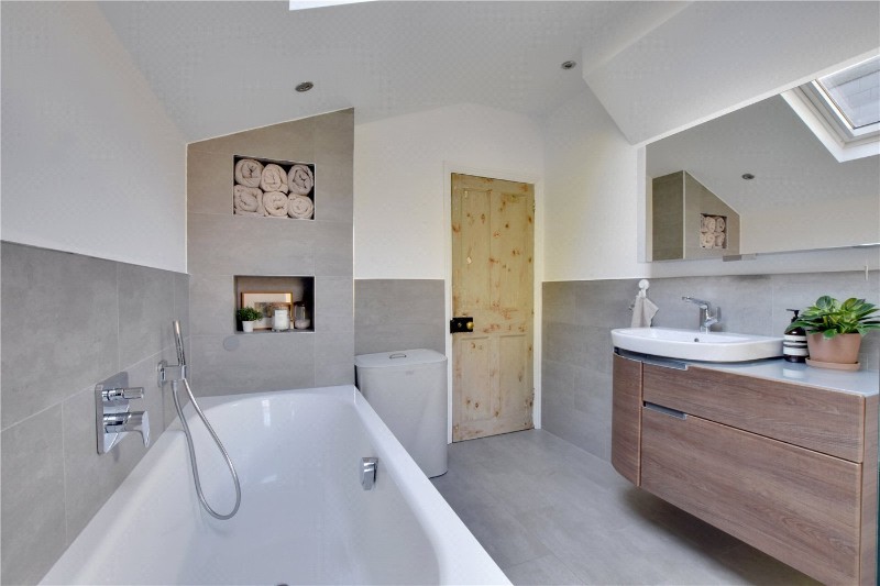 Leahurst Road, Hither Green, London, SE13