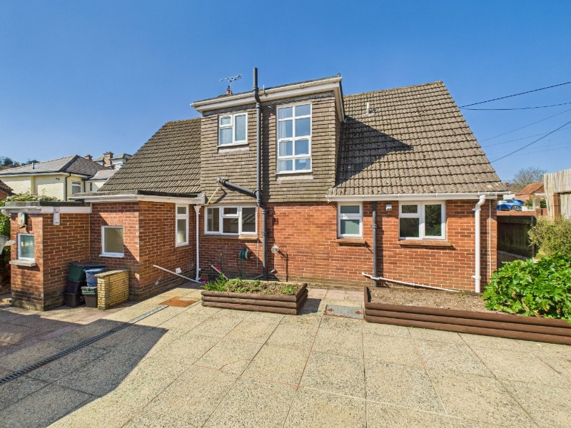 Searle Street, Crediton, Devon, EX17