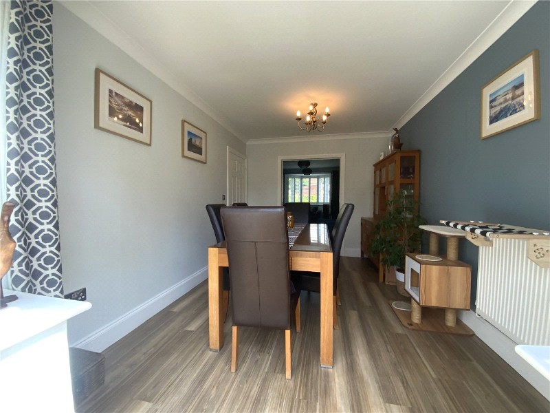 Fruitfields Close, Devizes, Wiltshire, SN10