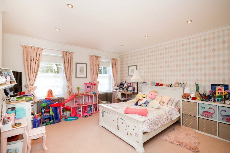 Woodfield Road, London, United Kingdom, W5