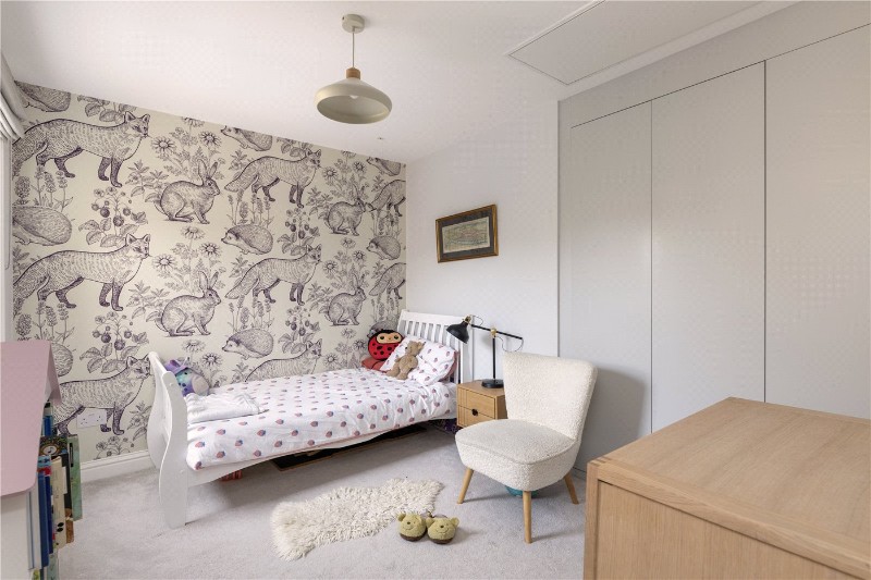 Coalecroft Road, London, SW15