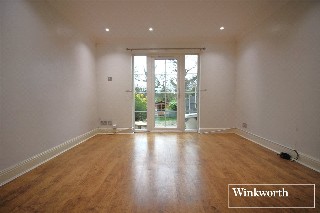 Robeson Way, Borehamwood, WD6