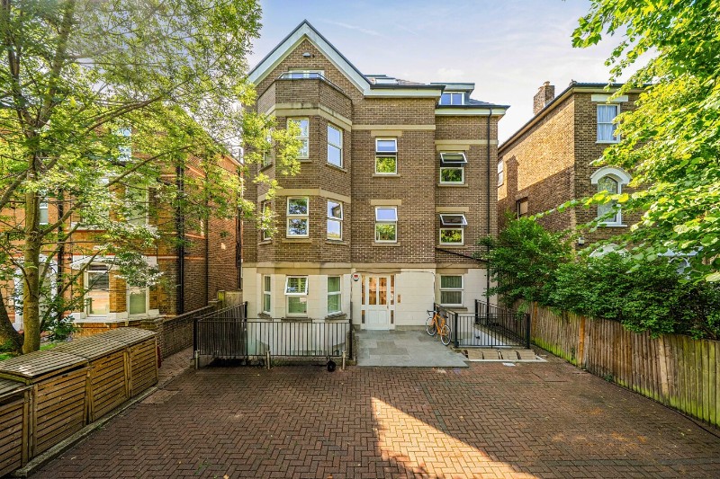 Waldram Park Road, London, SE23