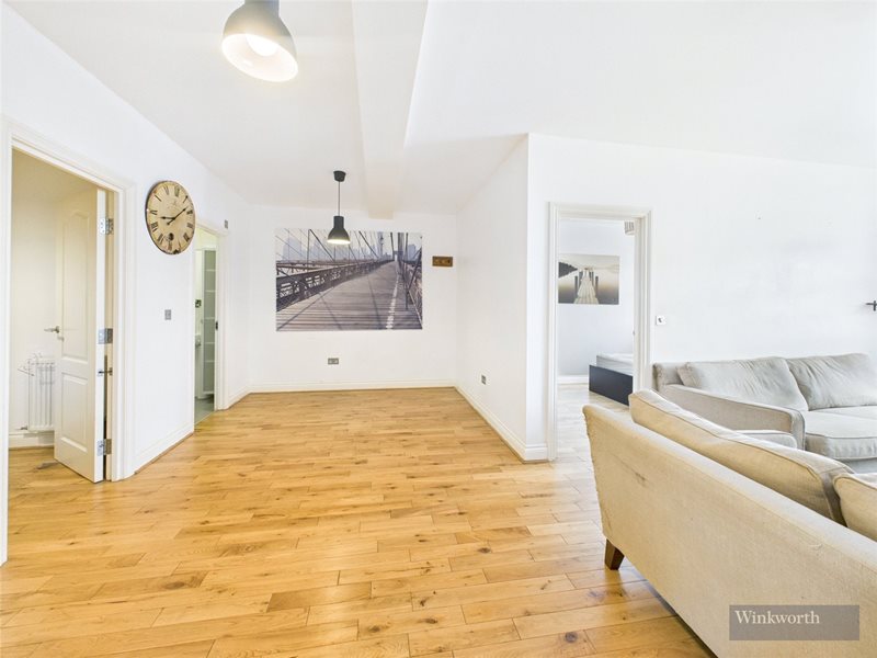 Barnsbury Lane, Surbiton, KT5