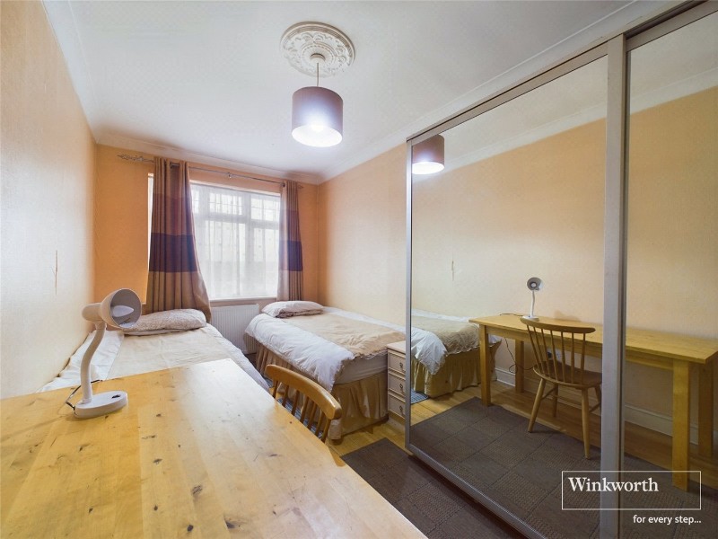 Ridge Close, Hendon, London, NW4