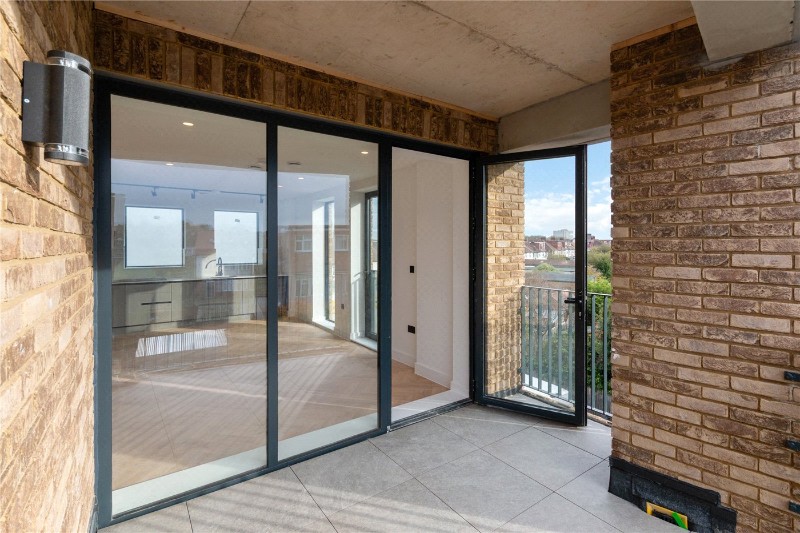 Novum Court, 141-145 Cannon Hill Lane, London, SW20