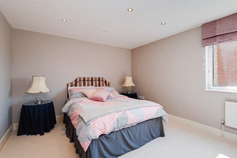 North Bank, St John&#39;s Wood, London, NW8