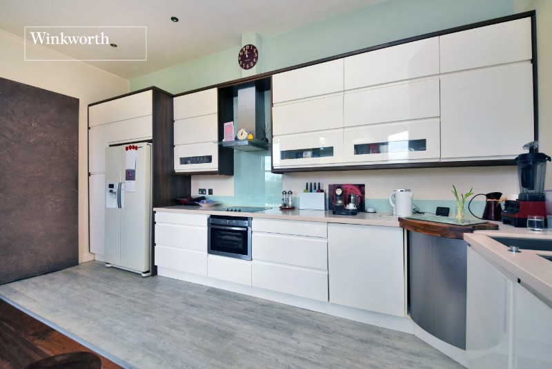 Poulter Park, Bishopsford Road, Morden, SM4