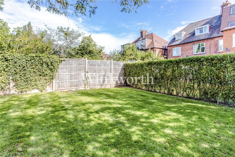 Woodstock Road, London, NW11