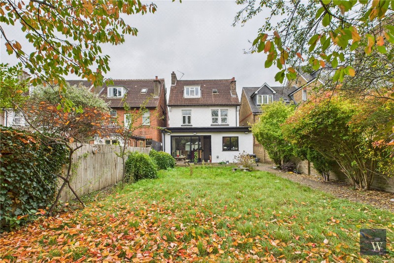 Craignish Avenue, London, SW16