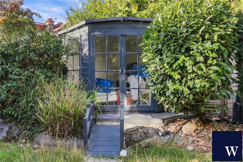 Woodside Grove, Finchley, London, N12