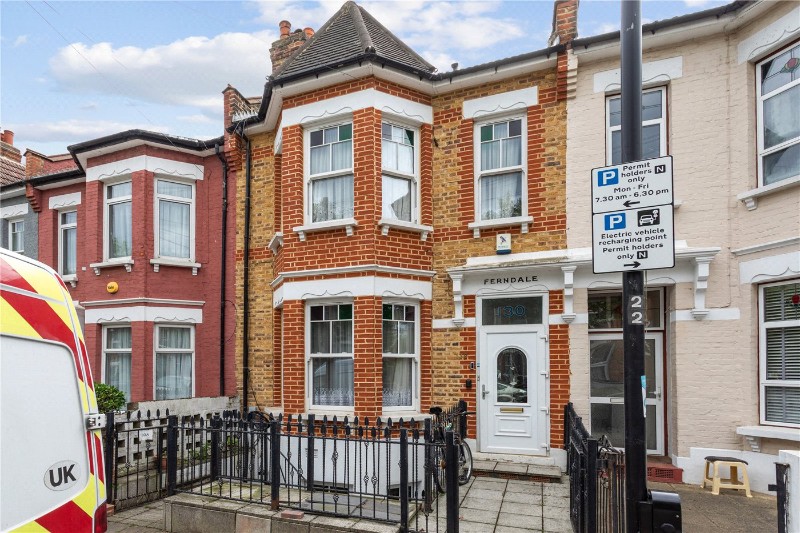 Mildenhall Road, London, E5