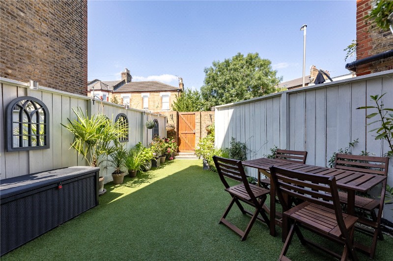 Merton Road, London, SW18