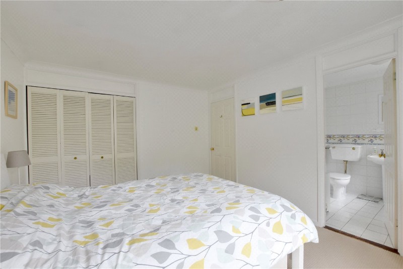 Kenilworth Gardens, Shooters Hill, London, SE18