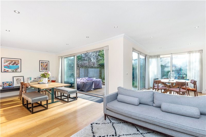 Gerard Road, Barnes, London, SW13