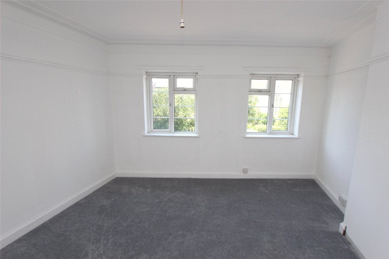 Highcliff Drive, Leigh-on-Sea, SS9