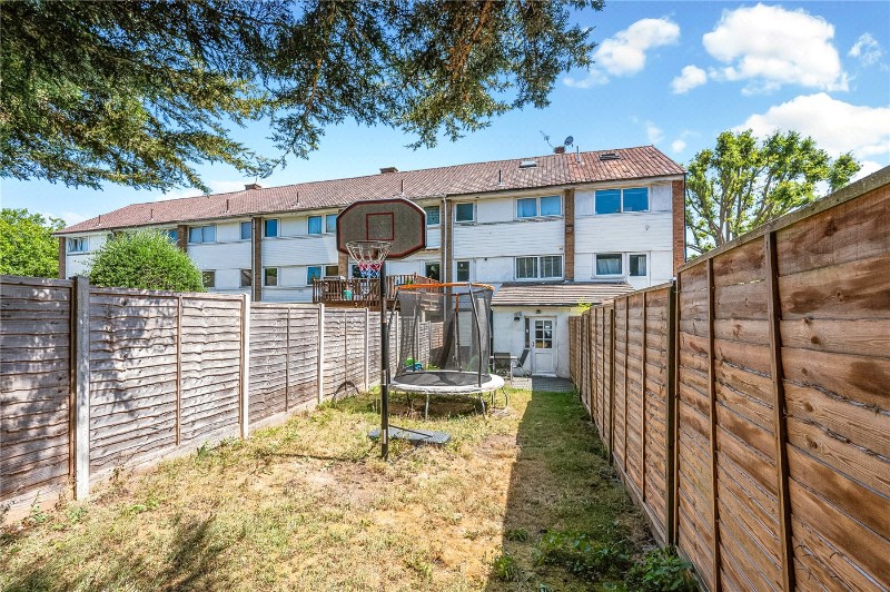 Mead Way, Bromley, BR2