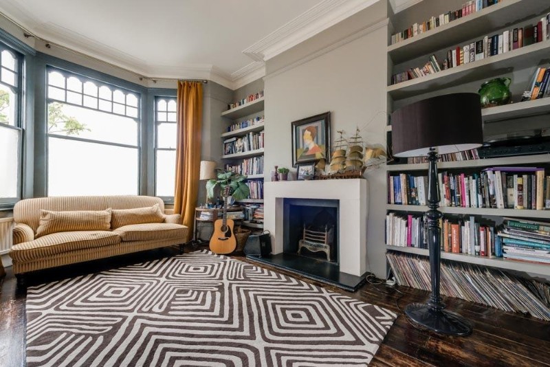 Sellons Avenue, London, NW10