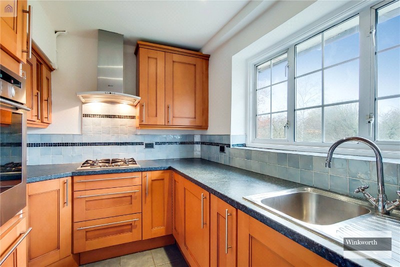 Roe Lane, Kingsbury, London, NW9
