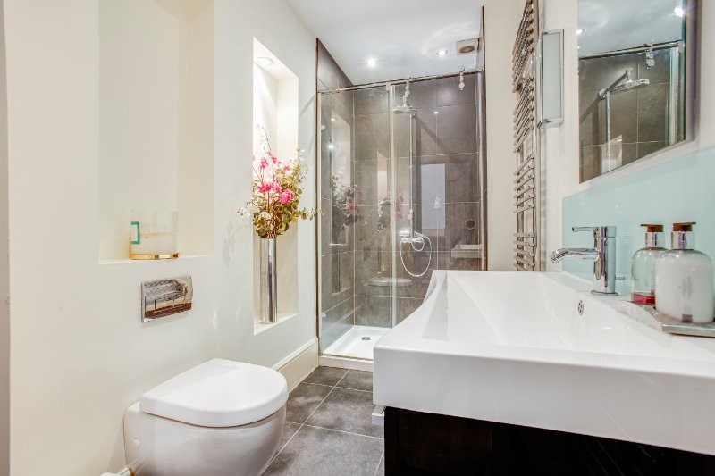 Castelnau, Barnes, London, SW13