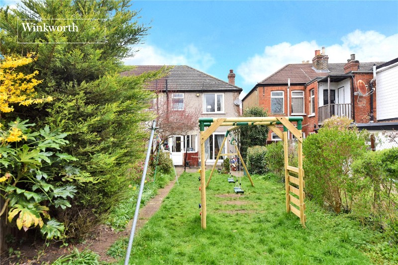 Washington Road, Worcester Park, Surrey, KT4
