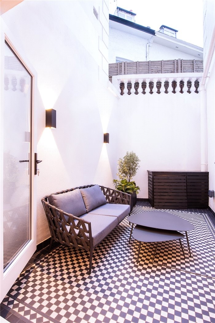 Prince Of Wales Terrace, Kensington, London, W8