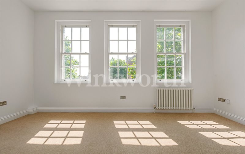 Kings Parade, Okehampton Road, London, NW10