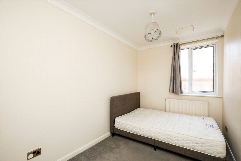 Leeland Terrace, London, W13