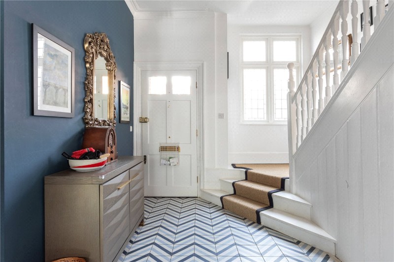 Kirkstall Road, London, SW2