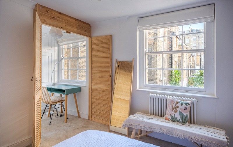 Charlwood Street, London, SW1V