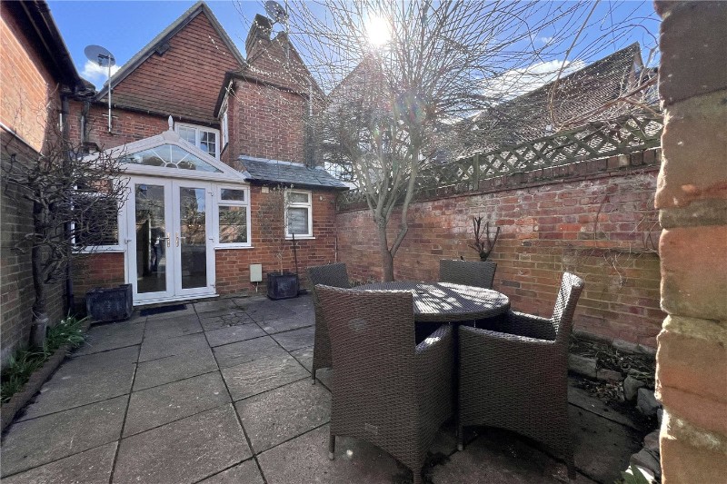Wycombe End, Beaconsfield, HP9