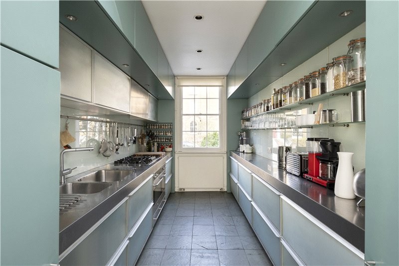Stockwell Park Crescent, London, SW9
