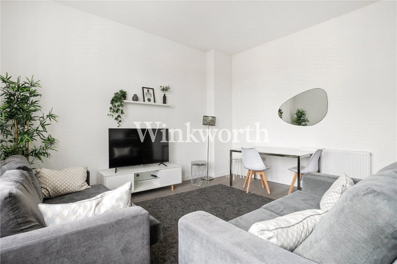 Frobisher Road, London, N8