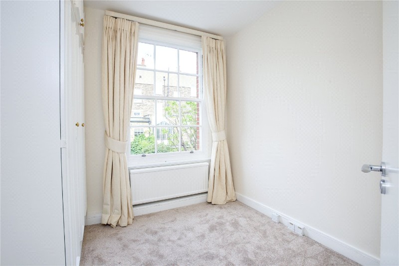 Pembroke Gardens Close, Kensington, London, W8