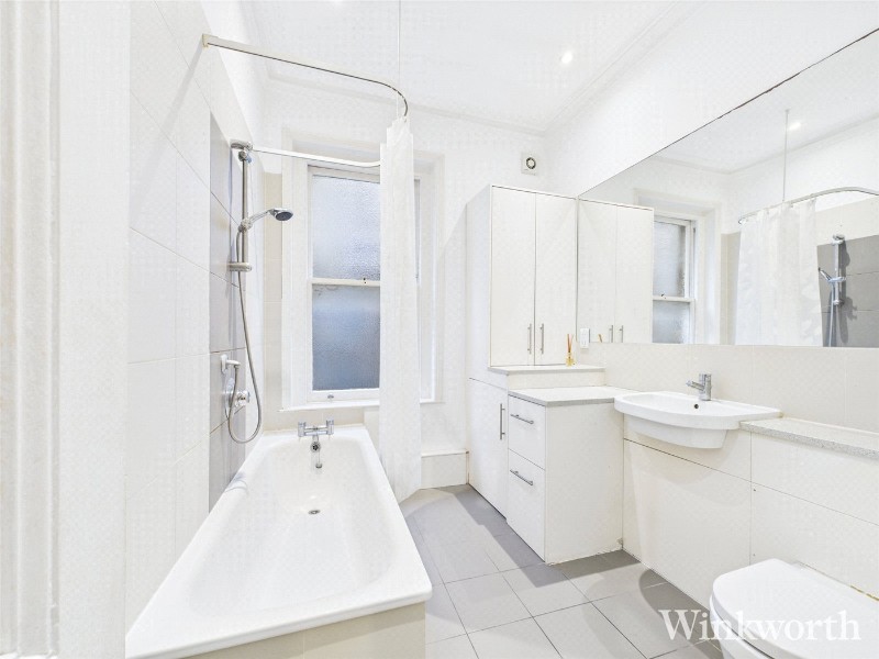 Tring Avenue, Ealing Common, London, W5