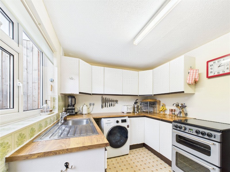 Moorland Way, Exeter, Devon, EX4