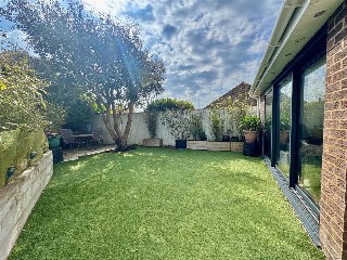 Swallow Drive, Milford on Sea, Lymington, Hampshire, SO41