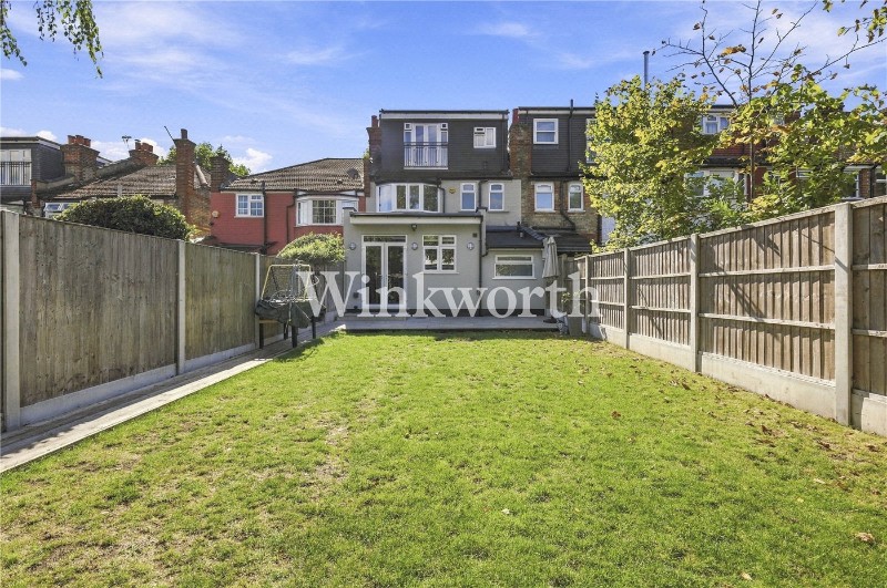 Woodberry Avenue, London, N21