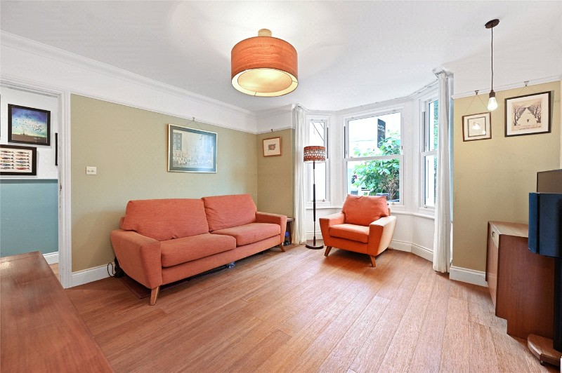Ellerslie Road, London, W12