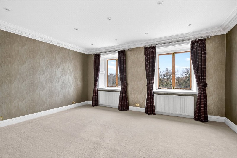 Russell Road, Shepperton, Surrey, TW17