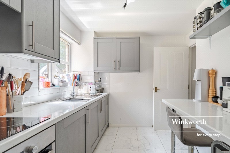 St. Johns Road, Bournemouth, BH5