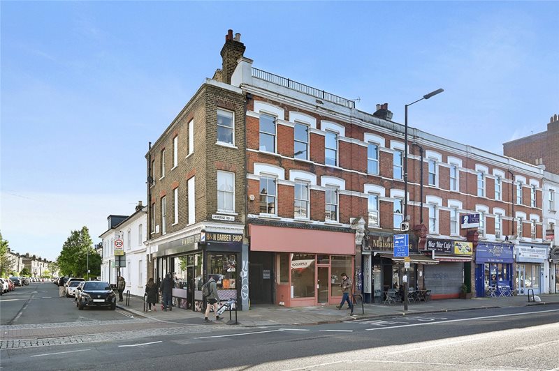 Uxbridge Road, London, W12