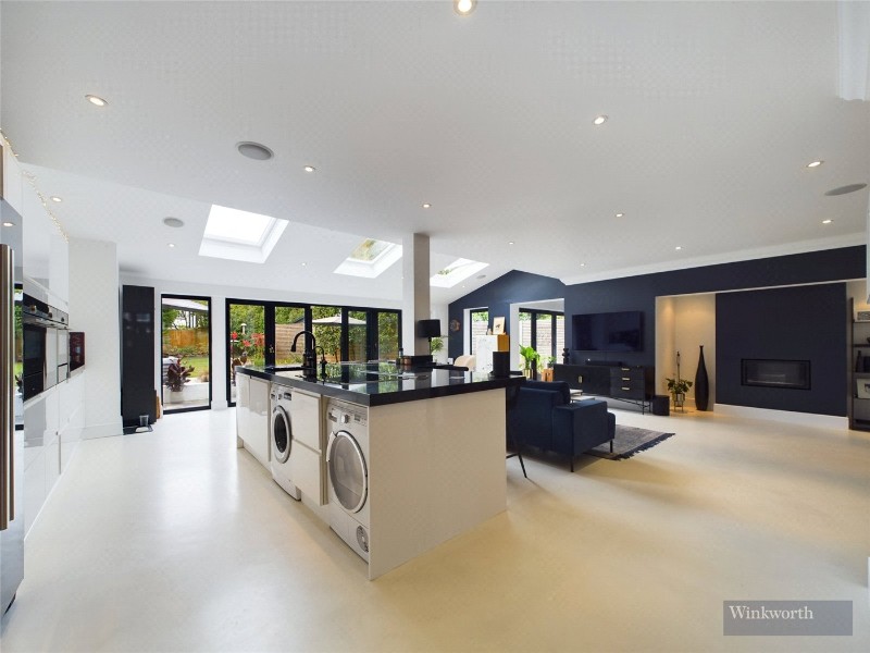 Cranes Drive, Surbiton, KT5