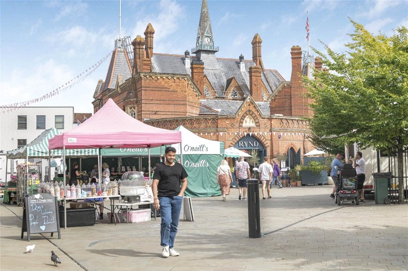 Broad Street, Wokingham, Berkshire, RG40