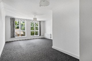 Seven Sisters Road, London, N4