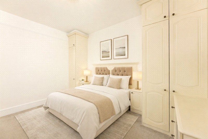 Delamere Road, London, SW20