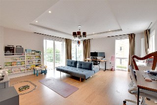 Handley Drive, Blackheath, London, SE3