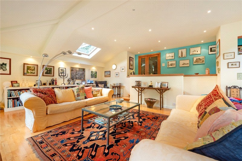 Sleepers Hill, Winchester, Hampshire, SO22